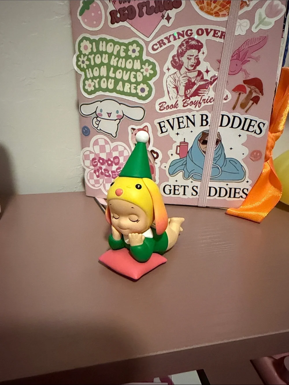 Santas Little Helper - Lop